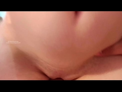 ❤️ Я спав у кімнаті моєї сестри, і так я прокинувся ❤️ Порно-відео на порно uk.pornsexphoto.ru ❤